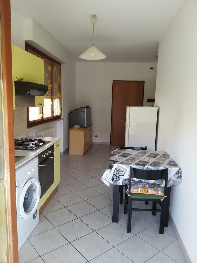 Stella 1 Apartment Roseto Degli Abruzzi Exterior photo